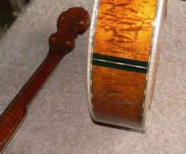 dobro banjo